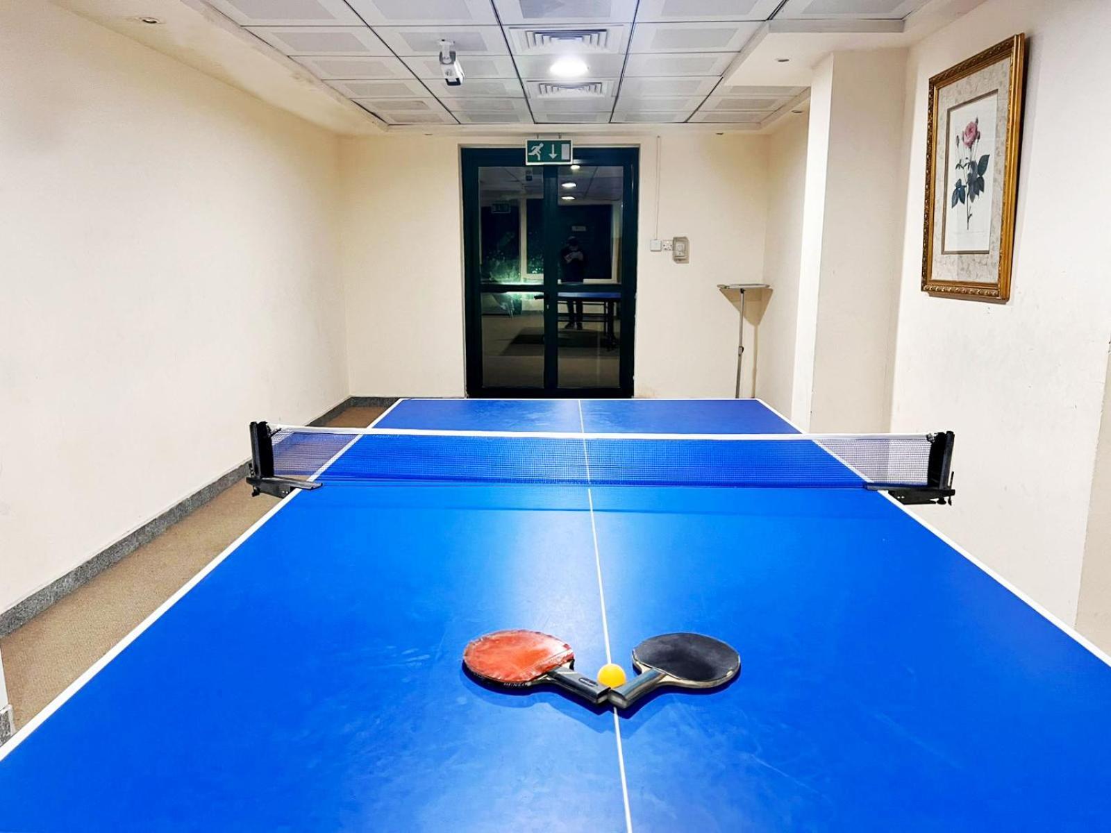 Quiet Partition Room In Tecom Barsha Heights Dubai Exterior foto